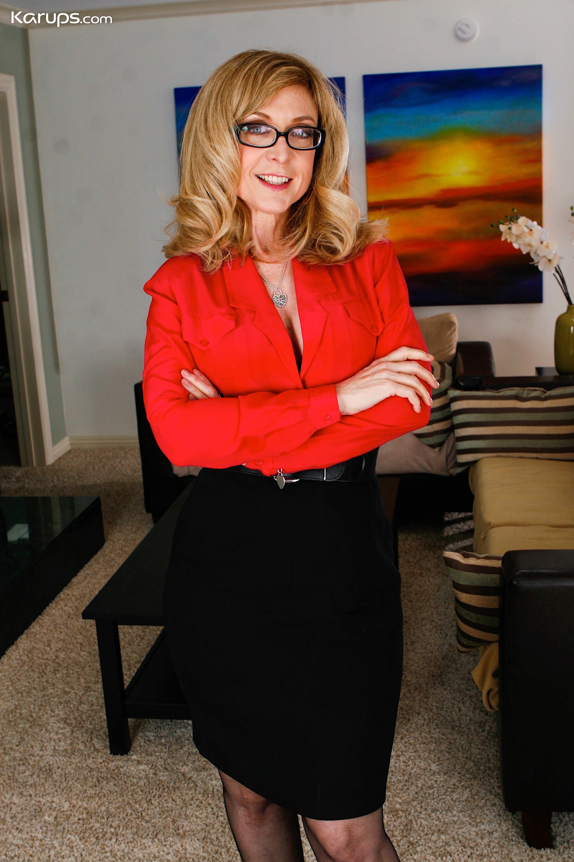 https://media.karups.com/content/kow/2018-03/photos/nina_hartley-solo-1/highres/nina_hartley_highres_007.jpg